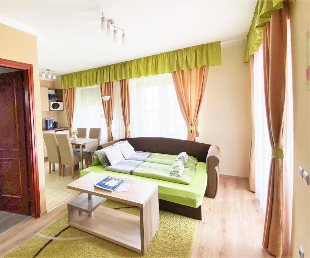 Apartman Siesta Buek - Buekfuerdo Екстер'єр фото