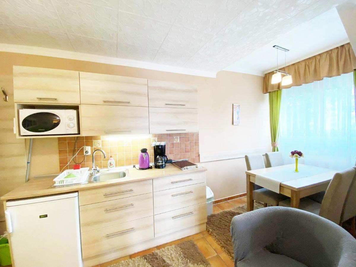 Apartman Siesta Buek - Buekfuerdo Екстер'єр фото