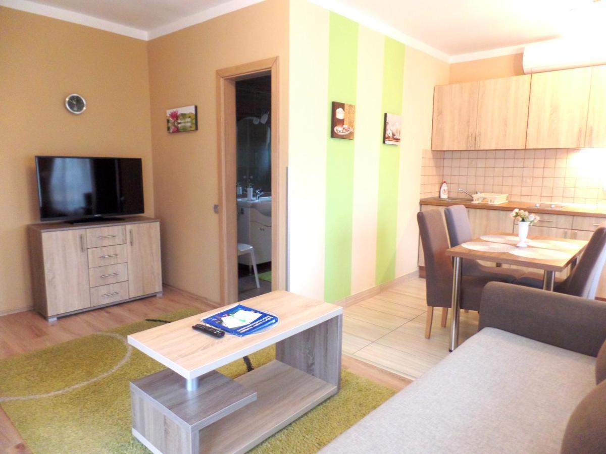 Apartman Siesta Buek - Buekfuerdo Екстер'єр фото
