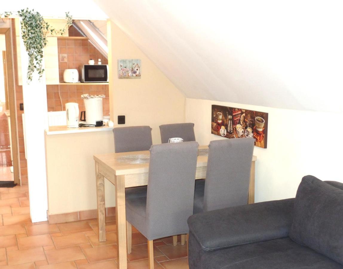 Apartman Siesta Buek - Buekfuerdo Екстер'єр фото