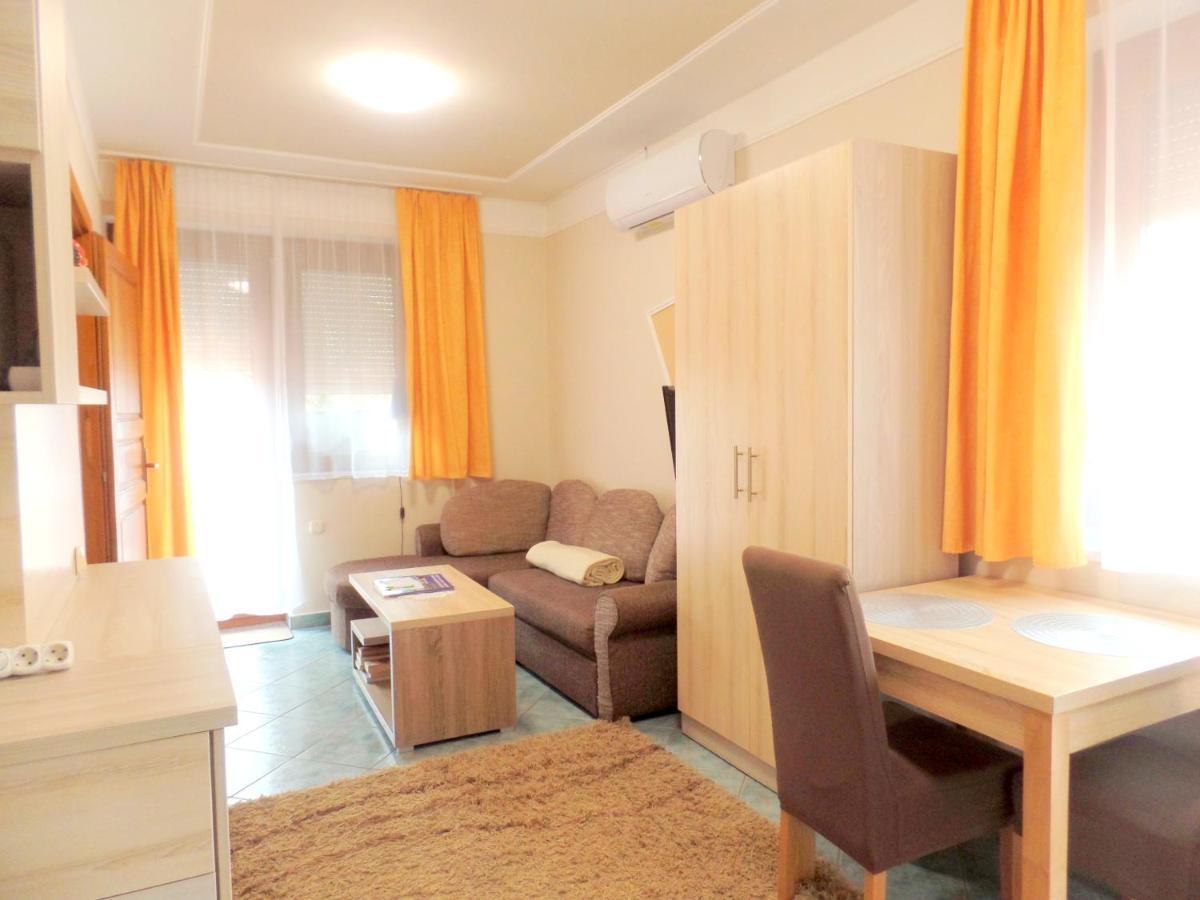Apartman Siesta Buek - Buekfuerdo Екстер'єр фото