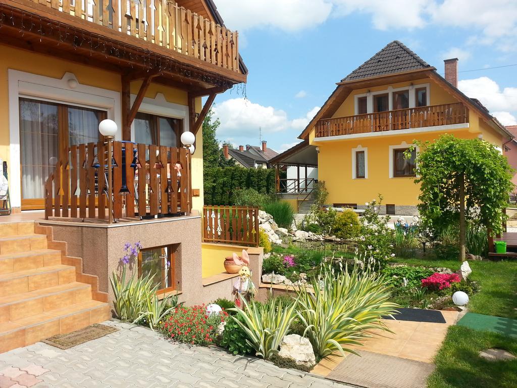 Apartman Siesta Buek - Buekfuerdo Екстер'єр фото